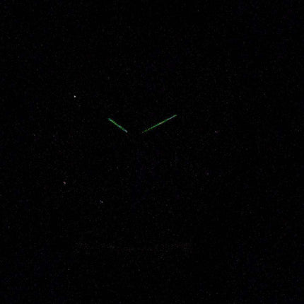 Reloj Bulova moderno 97 P 132 diamantes Acentos cuarzo mujer