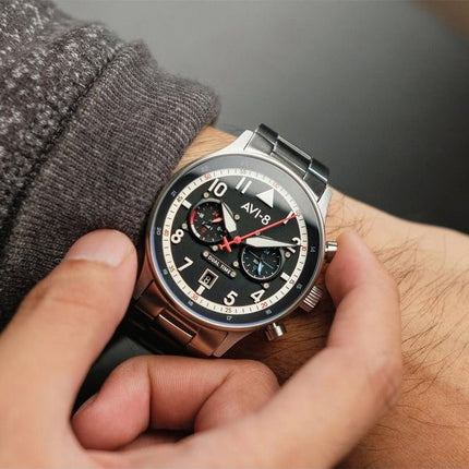 AVI-8 Hawker Hurricane Carey Dual Time Rangíºn Esfera negra Cuarzo AV-4088-11 Reloj para hombre