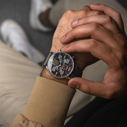 Reloj cronógrafo de cuarzo con correa de cuero y esfera negra AVI-8 Hawker Typhoon Coningham AV-4093-0A para hombre