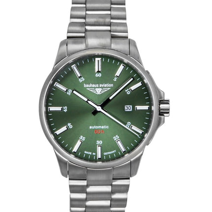 Reloj automático Bauhaus Aviation de titanio con esfera verde oscuro 2864M4 100M para hombre