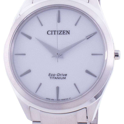 Reloj para hombre Citizen con esfera blanca de titanio Eco-Drive BJ6520-82A