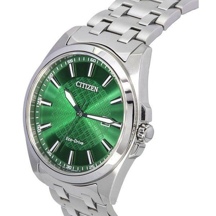 Reloj para hombre Citizen Peyten de acero inoxidable con esfera verde Eco-Drive BM7530-50X 100M
