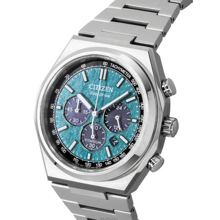 Reloj Citizen Zenshin Super Titanium Chronograph con esfera verde y tecnología Eco-Drive CA4610-85X para hombre, resistente al agua hasta 100 metros.
