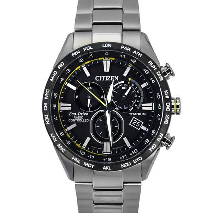 Reloj Citizen Radio Controlled Chronograph Super Titanium Black Dial Eco-Drive CB5947-80E 100M para hombre