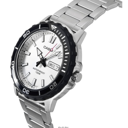 Reloj Casio Standard analógico de acero inoxidable con esfera plateada de cuarzo MTD-125D-7AV 100M para hombre