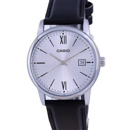 Reloj Casio de cuarzo analógico de acero inoxidable con esfera plateada MTP-V002L-7B3 MTPV002L-7 para hombre