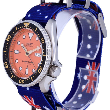 Reloj para hombre Seiko Automatic Diver&#39,s Japan Made Polyester SKX011J1-var-NATO30 200M