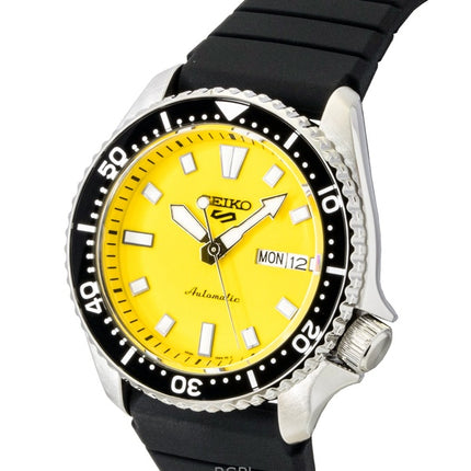 Reloj Seiko 5 Sports SKX Redux para hombre, con correa de silicona, esfera amarilla y movimiento automático SRPL87K1 (100 m).