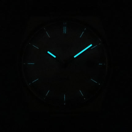 Reloj Tissot PRX de acero inoxidable dorado con esfera color champán, cuarzo suizo T137.210.33.021.00, 100 m, para mujer