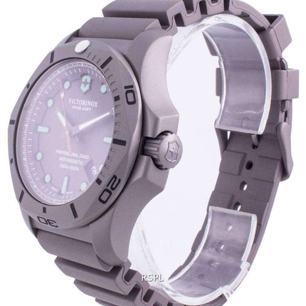 Victorinox Swiss Army INOX Professional Diver Titanium Anti-Magnetic 241810 Quartz 200M Reloj para hombre