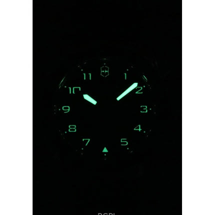 Reloj Victorinox Swiss Army Cronógrafo de cuarzo con correa de piel y esfera azul 242047 100M para hombre