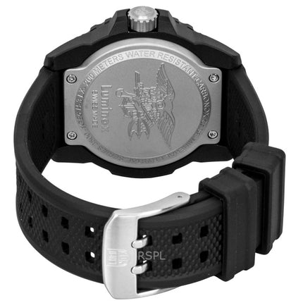 Reloj Luminox Navy Seal XS.3501.F para hombre, con correa de caucho, esfera negra, movimiento de cuarzo y resistencia al agua hasta 200 metros.