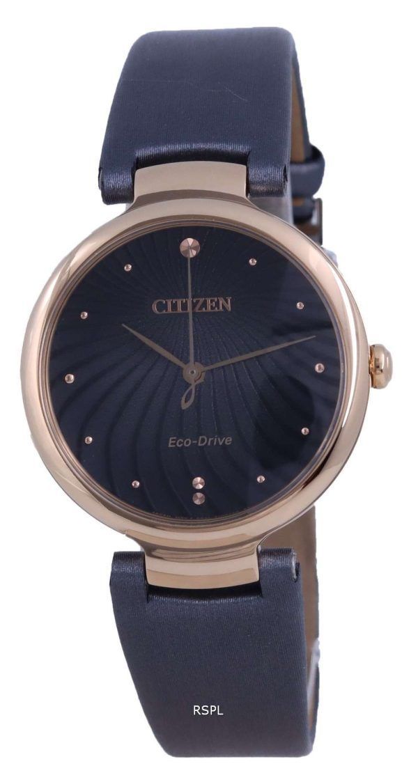 Reloj para mujer Citizen con esfera negra en tono dorado y acero inoxidable Eco-Drive EM0853-14H